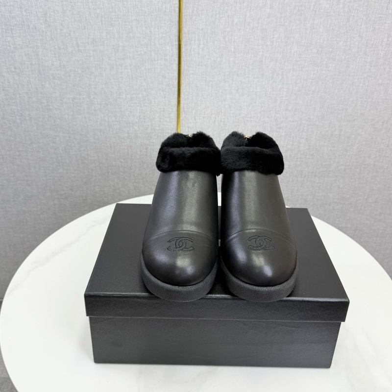 Ch**el boots